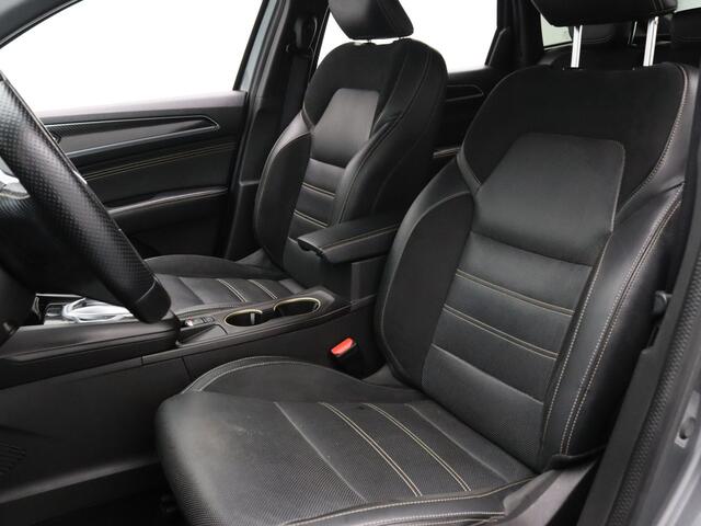 Renault Arkana E-Tech hybrid 145pk E-Tech engineered BOSE | Camera | Adapt. Cruise | Navi | Stoel/-stuurverw.