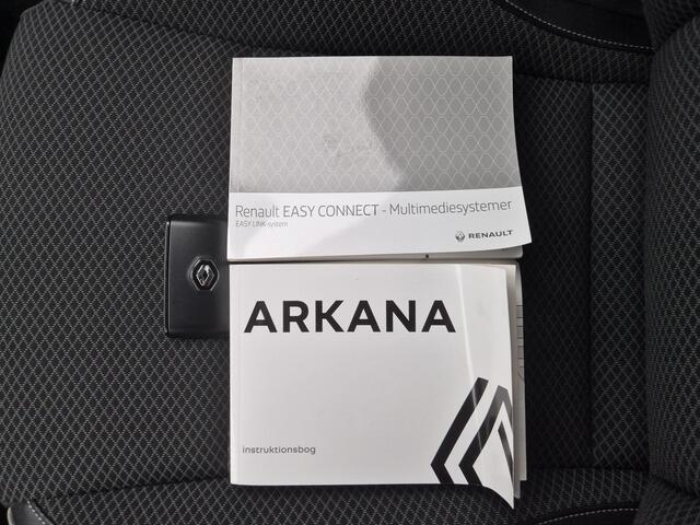 Renault Arkana 1.3 TCe 140 intens Automaat / Trekhaak / Dealer onderhouden / Adaptief CC / Stuur-en Stoelverwarming / Keyless Entry/Start / Achteruitrijcamera / Climate control / Apple CArplay Android Auto /