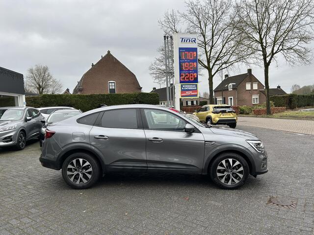 Renault Arkana 1.6 E-Tech Hybrid 145 Zen