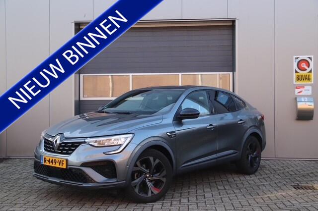 Renault Arkana 1.6 E-Tech Hybrid 145 R.S. Line, Stoel & Stuurverwarmd, Camera, inklapbare Trekhaak