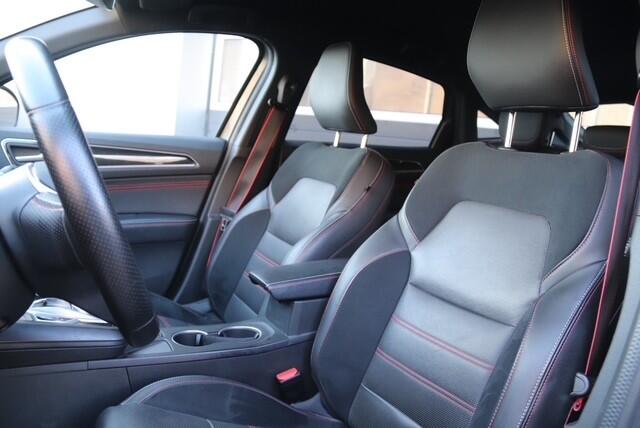 Renault Arkana 1.6 E-Tech Hybrid 145 R.S. Line, Stoel & Stuurverwarmd, Camera, inklapbare Trekhaak