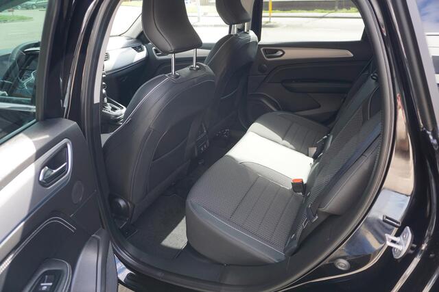 Renault Arkana 1.3 TCe 140 Intens Renault Arkana 1.3 TCe 140