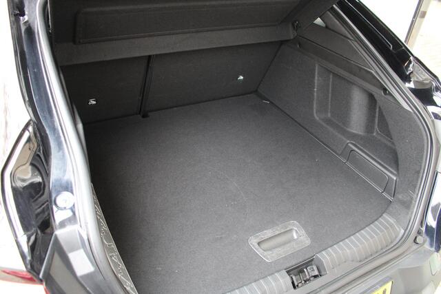 Renault Arkana 1.6 E-Tech hybrid 145 RS Line | Elek. Stoelen | Adaptieve Cruise | Stoel+Stuur Verwarming