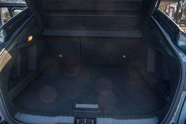 Renault Arkana E-Tech hybrid 145 E-Tech engineered I trekhaak I all season banden I fabrieksgarantie tot 12-2027 max. 100.000 km