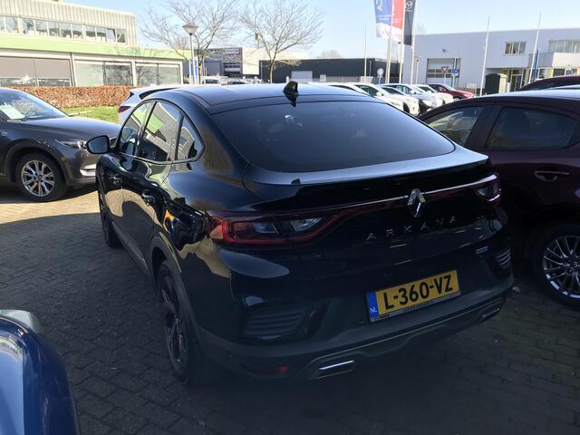 Renault Arkana 1.6 E-Tech Hybrid 145 R.S. Line , Automaat, 18 inch LMV, Leder, Camera, Clima, Navi, Adapt. Cruise, Stuur en stoelverw, PDC, LKA, Parkeerhulp, Dode hoek detectie, Active Brake