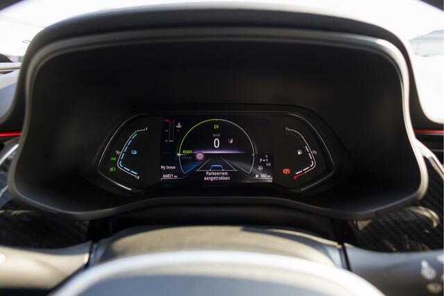 Renault Arkana 1.6 E-Tech Hybrid 145 R.S. Line | Trekhaak | Camera