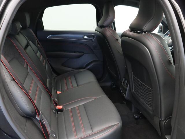 Renault Arkana 1.6 E-Tech Hybrid 145 R.S. Line | Dealer onderhouden | Bose audio | Elektrisch verstelbare stoelen | Stoel en stuurverwarming | Dodehoek detectie | Adaptive cruise control |