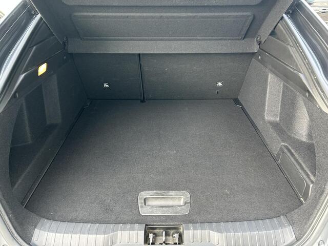 Renault Arkana 1.6 E-Tech hybrid 145 E-Tech engineered (Hoge Instap) | Camera | Navigatie | Elek. Stoelen |