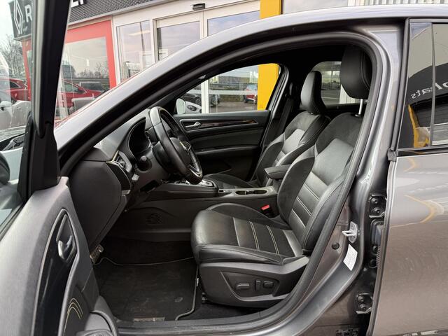 Renault Arkana 1.6 E-Tech hybrid 145 E-Tech engineered | Stoel & stuur verwarming | Elektrische stoelen | Achteruitrijcamera | Cruise adaptief |