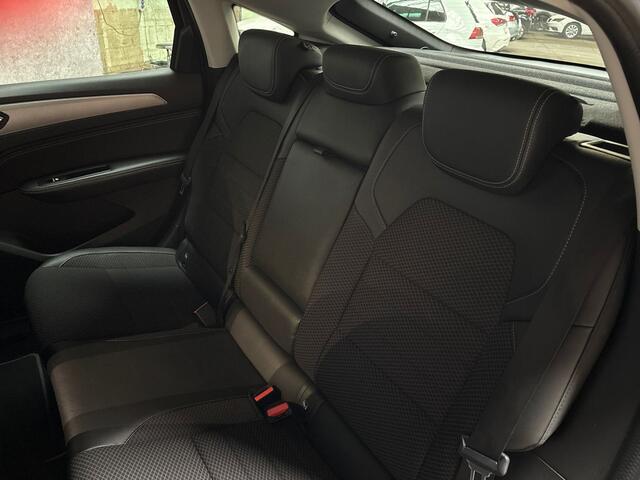 Renault Arkana 1.6 E-Tech Hybrid 145 Intens 143Pk Automaat (VIRTUAL COCKPIT, APPLE CARPLAY, GROOT NAVI, LEDER, CAMERA, SPORTSTOELEN, KEYLESS, GETINT GLAS, NIEUWE APK, NIEUWSTAAT)