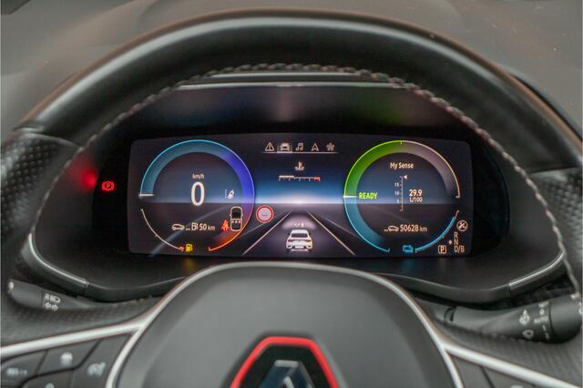 Renault Arkana 1.6 E-Tech R.S. Line, Origineel NL, Bose, Trekhaak, Adaptive Cruise, Carplay, Stoel & Stuurverwarming, Full LED, Camera.