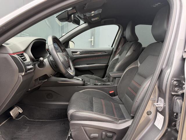 Renault Arkana 1.3 mild hybrid 160 R.S. line / Stoelverwarming / Apple Carplay / Achteruitrijcamera / Bose Geluidsinstallatie / Cruise Control Adaptief / Dode Hoek Detectie / Navigatie