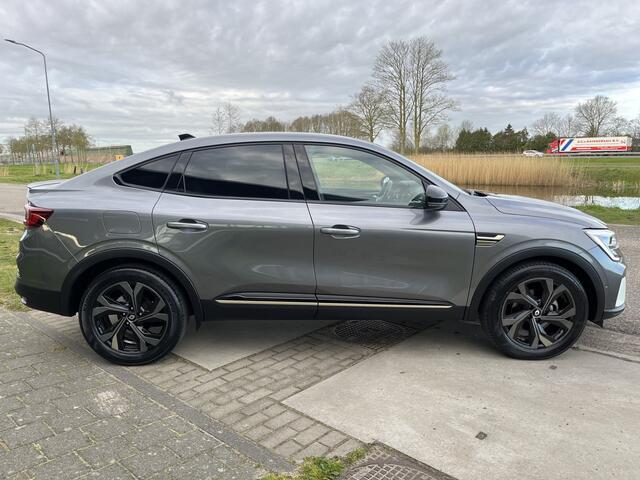 Renault Arkana 1.6 E-Tech hybrid 145PK R.S Line / E-Tech engineered / Dealer onderhouden / Adaptive Cruise / Elek. stoelen / Stoel+Stuurverw. / Camera / 2e Paasdag open 09.00-17.00 uur