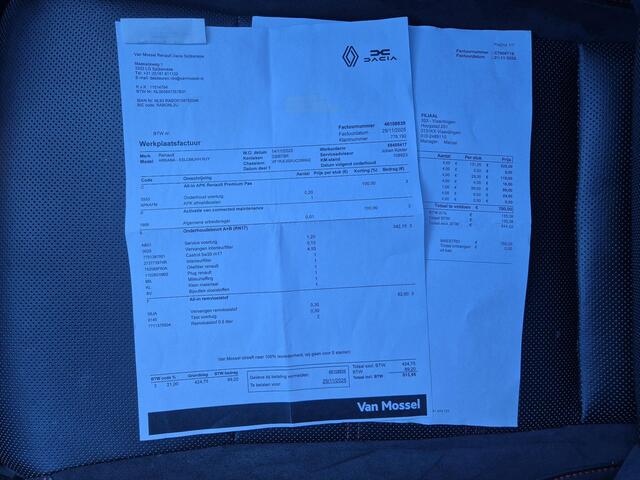 Renault Arkana 1.6 E-Tech Hybrid 145 R.S. Line / Schuifdak / Navigatie / Camera / Elektrische stoelen / 18" LM wielen / Adaptief cruise control / Stuur- & Stoel verwarming / Keyless Entry/Start / Climate control / Draadloze telefoon lader /