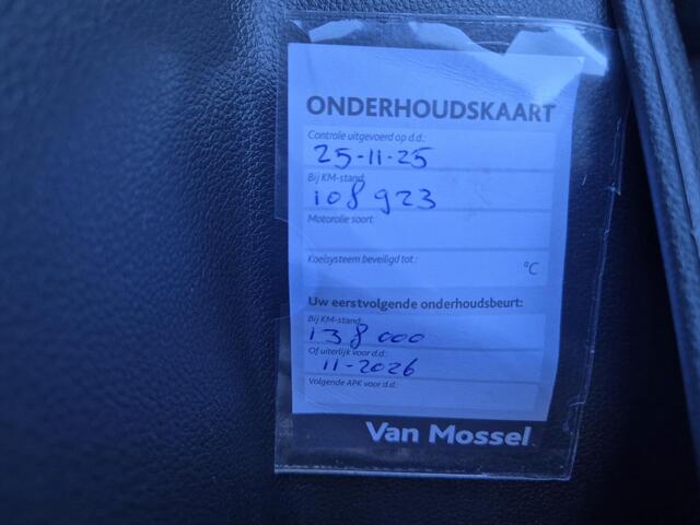 Renault Arkana 1.6 E-Tech Hybrid 145 R.S. Line / Schuifdak / Navigatie / Camera / Elektrische stoelen / 18" LM wielen / Adaptief cruise control / Stuur- & Stoel verwarming / Keyless Entry/Start / Climate control / Draadloze telefoon lader /