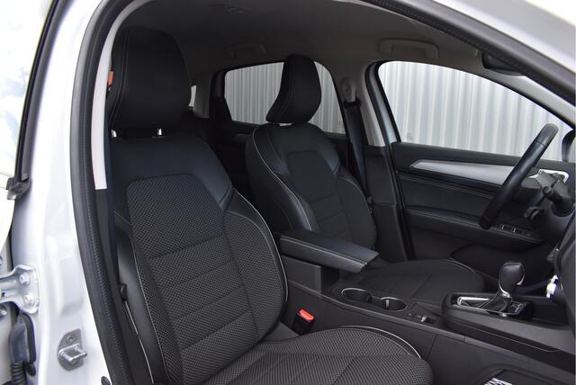 Renault Arkana 1.6 E-Tech Hybrid 145 Intens Virtual cockpit, Trekhaak, Adaptive cruise, Camera, Stoelverwarming, Keyless