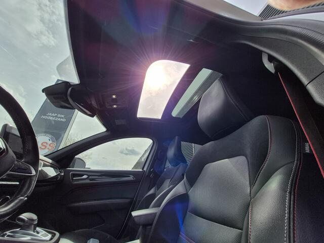 Renault Arkana BWJ 2022 | 1.6 E-Tech Hybrid 145 R.S. Line | TREKHAAK | PANO DAK | LEER | STOEL&STUUR VERW | NAVI | CLIMA | CAMERA | CARPLAY