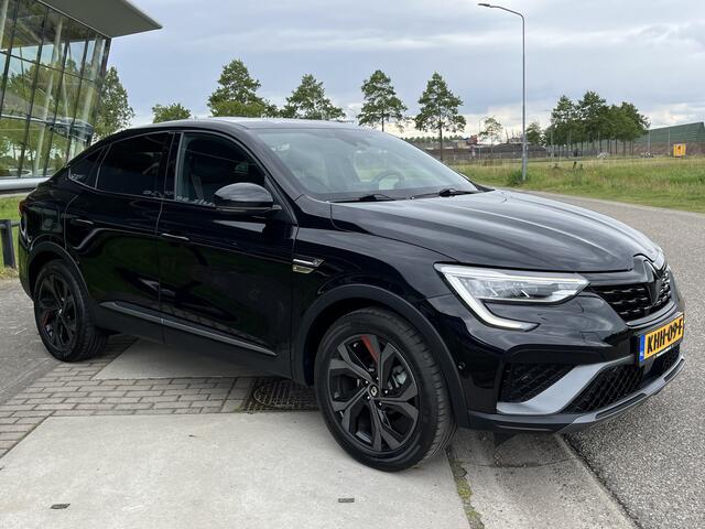 Renault Arkana 1.6 E-Tech Hybrid 145PK R.S. Line / Dealer onderhouden / Leder / Camera / Climate / Stoelver. Stuurverw. / LMV / 2e Pinksterdag open 09.30 - 17.00 uur