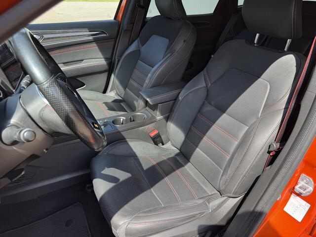 Renault Arkana 1.6 E-Tech Hybrid 145 R.S. Line / Automaat / Elektrisch Panoramadak / Navigatie / Cruise Control Adaptief / Camera / Böse / BSW / Stoel&Stuur Verwarming