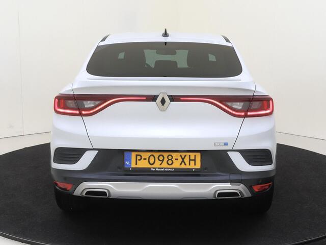Renault Arkana 1.6 E-Tech Hybrid 145 Intens | Apple Carplay/Android Auto | Autonomous Emergency Braking | cruise control adaptief | dodehoek detectie | electronic climate control | lederen/stof bekleding | LED koplampen | lichtmetalen velgen 18" | navigatiesysteem |