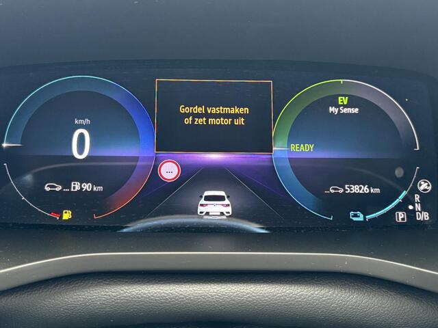 Renault Arkana 1.6 E-Tech Hybrid 145 R.S. Line | NAP | Trekhaak | Bose Audio | Elektrisch glazen schuif-/kanteldak | Stoelverwarming | Elektrische stoelen | DAB | Climate Control | Cruise adaptief |