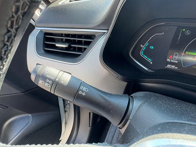 Renault Arkana 1.6 E-Tech Hybrid 145 Intens
