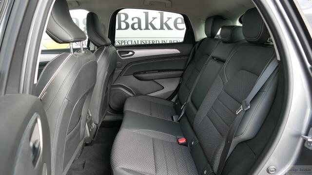 Renault Arkana 1.6 145 HEV Full Hybrid Intens