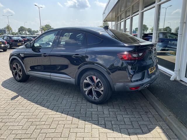 Renault Arkana 1.6 E-Tech hybrid 145 R.S. Line
