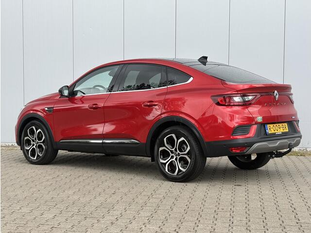 Renault Arkana 1.6 E-Tech Hybrid 145 Intens / Cruise controle / Electronic climate controle / Navigatie / Stof/kunstlederen bekleding /