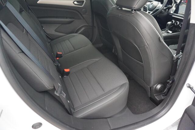 Renault Arkana 1.6 E-Tech Hybrid 145 Intens