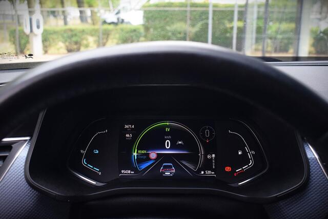 Renault Arkana 1.6 E-Tech Hybrid 145 Zen
