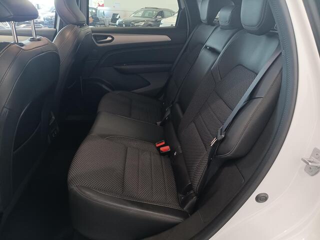 Renault Arkana 1.6 E-Tech full hybrid 145 techno | 360° Camera | Navigatie | Climate Control | Dodehoekdetectie | Apple CarPlay / Android Auto | LMV | LED