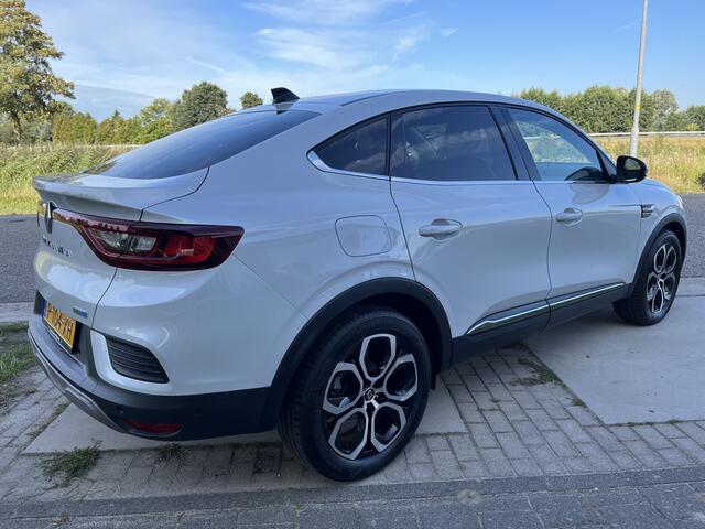 Renault Arkana 1.6 E-Tech Hybrid 145 PK Intens / Camera / Dode hoek / Parkeerhulp V+A / LMV /
