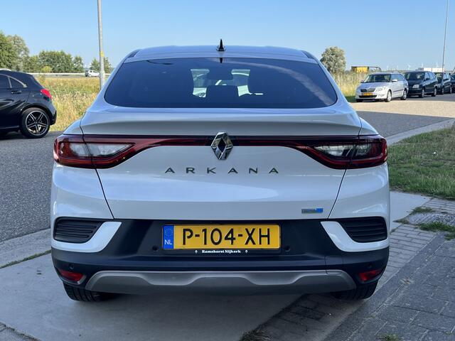 Renault Arkana 1.6 E-Tech Hybrid 145 PK Intens / Camera / Dode hoek / Parkeerhulp V+A / LMV /