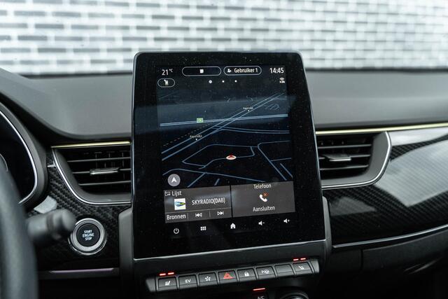 Renault Arkana 1.6 E-Tech hybrid 145 E-Tech engineered | Trekhaak | Panoramadak | Achteruitrijcamera | Parkeersensoren | Keyless Entry | Elektrisch Verstelbare Voorstoelen | Stoelverwarming | Cruise Control Adaptief | Dodehoekdetectie | Navigatie | Apple Carplay | Android Auto