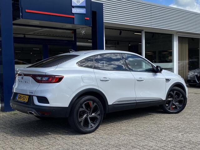Renault Arkana 1.6 E-Tech hybrid 145 techno / RS-Line / Adaptive Cruise / Full LED verlichting / Stoel- en stuurverwarming / PDC voor en achter / Parkeercamera / Keyless entry & go / Elektrische stoelbediening / Leder & Alcantara bekleding / DAB radio, Bluetooth etc. / CarPlay & Androidauto / 18 " LMV / Getint glas / Elektr ramen en spiegels / ETC