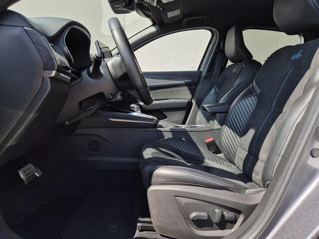 Renault Arkana 1.6 E-Tech full hybrid 145 esprit Alpine / Stoel & Stuurverwarming / Elektrisch Verstelbare Stoelen / Alcantara Bekleding / Apple Carplay & Android Auto / Achteruitrijcamera / Adaptief Cruise Control / Draadloze Telefoon Lader / Climate Control /