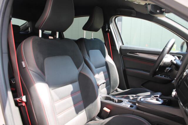 Renault Arkana 1.6 E-Tech Hybrid 145 R.S. Line | navigatie | lederen bekleding | BOSE audio