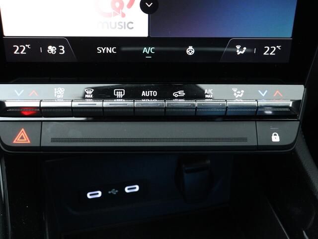 Renault Austral E-Tech Hybrid 200PK Techno Esprit Alpine / FULL OPTION / HANDSFREE KLEP / PACK ADVANCED DRIVING / PACK SAFETY / 1500 kg Trekgewicht