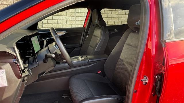 Renault Austral 1.2 E-Tech Hybrid 200 Techno Esprit Alpine | Apple Carplay/Android Auto | Achteruitrijcamera | Elektrische achterklep |