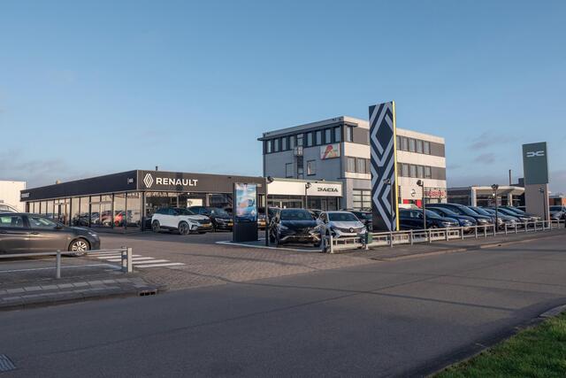 Renault Austral E-Tech Hybrid 200pk Iconic | Panoramisch vast glazen dak | Harman Kardon | Active driver assist |