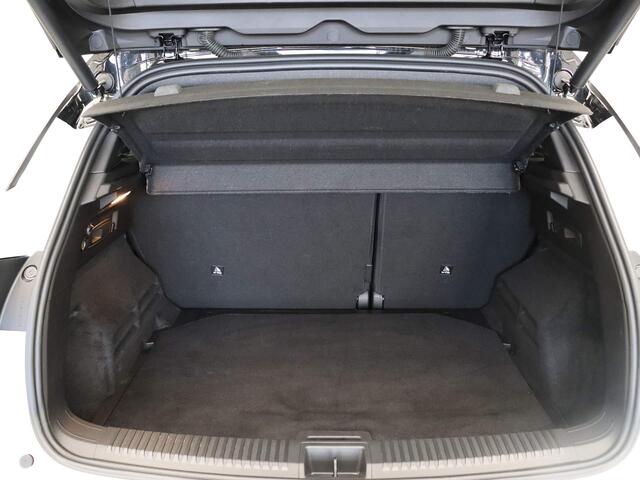 Renault Austral 1.2 E-Tech Hybrid 200pk Techno Esprit Alpine | Elektrisch bedienbare achterklep | 1500 kg trekgewicht |