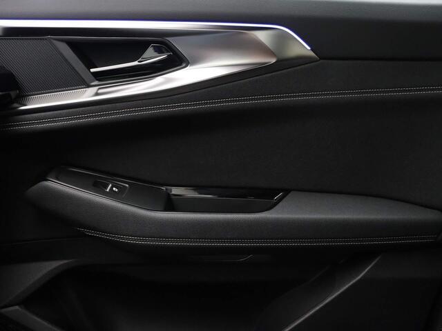 Renault Austral E-Tech Hybrid 200pk Techno | Elek. bedienbare achterklep | Blind spot |