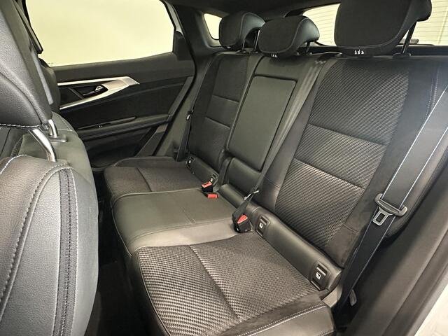 Renault Austral 1.2 Mild Hybrid 160 X-Tronic Techno Esprit Alpine | Panoramadak | Pack Lounge | Pack Safety | Pack Around View Camera | Elektrisch Bedienbare Achterklep | Van: ¤ 52.366,- nu rijklaar voor ¤ 48.116,-