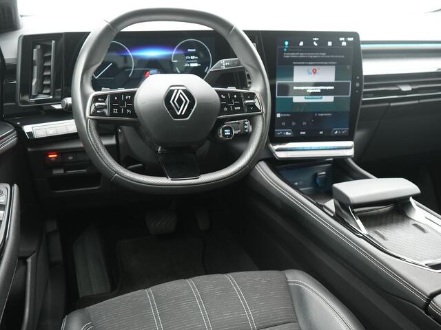 Renault Austral E-Tech Hybrid 200 Techno - All seasonbanden - 360 graden camera
