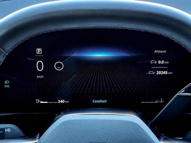 Renault Austral Mild Hybrid 160 X-Tronic Techno Automaat / 1800KG Trekgewicht / Panoramadak / Elektrische Achterklep /