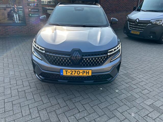 Renault Austral 1.2 E-Tech full hybrid 200 iconic esprit alpine/4 control/Harman/kardon/ FULL Options
