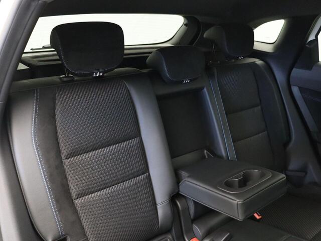 Renault Austral 1.2 E-Tech full hybrid 200 iconic esprit alpine | Harman Kardon Audio | 4 Control | Panorama dak | Head Up Display |