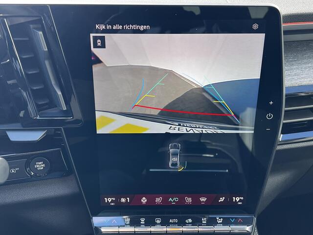 Renault Austral 1.3 mild hybrid 160 X-Tronic techno / Dealer onderhouden / Trekgewicht 1.800 kg / Panoramadak / Elektrisch klep + bestuurdersstoel / 19" LMV / Navi groot / Apple Carplay Android /