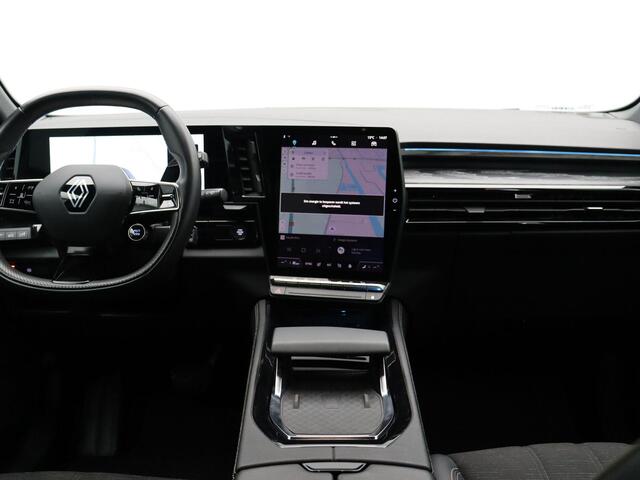 Renault Austral E-Tech full hybrid 200pk iconic | Stoel & Stuurverwarming | Trekhaak | Google Integrated Navigatie |